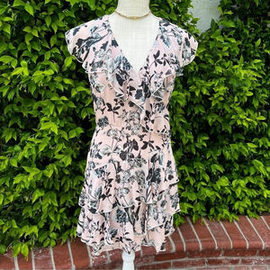 Parker Dress NWT Dorothy Pearl Paradise Pink and Black Floral Ruffle Size 4